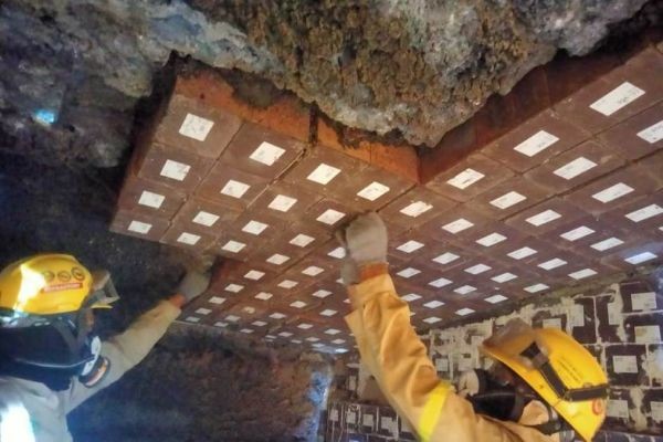 Refractory 4
